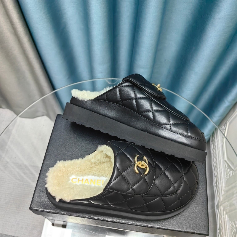 Chanel Slippers